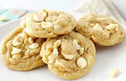 La délicieuse recette secrète des biscuits au chocolat blanc et aux noix de macadam (style Subway)