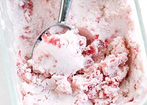 La meilleure recette de crème glacée aux fraises (Sans lactose)!