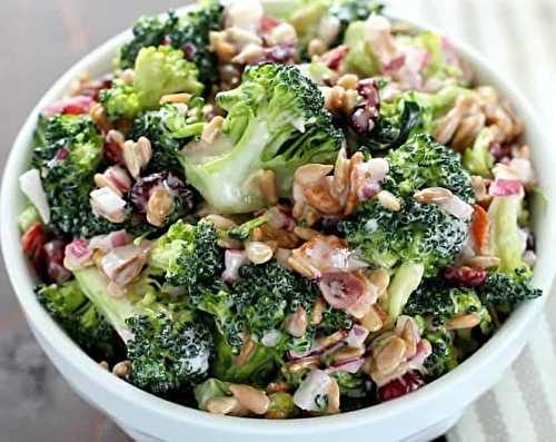 La meilleure recette de salade brocoli crémeuse!