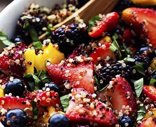 La meilleure recette de salade de fruits et de quinoa au miel!