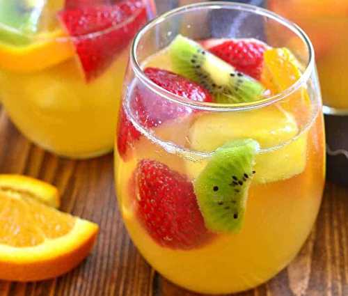 La meilleure recette de sangria blanche tropicale!