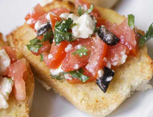La meilleure recette facile de la bruschetta à la grecque!
