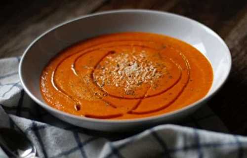La meilleure soupe au poivrons rouges et la plus réconfortante!