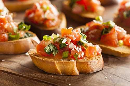 La recette facile de bruschetta fait maison (Délicieux!)