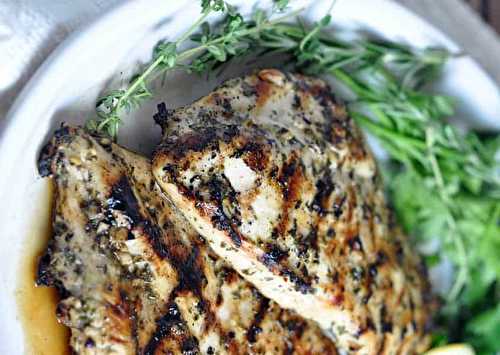 La recette facile de poulet grillée herbe et citron (sur le BBQ)!