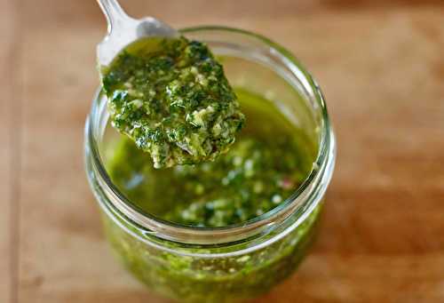 La recette facile de sauce Chimichurri (Cuisine d'Argentine!)