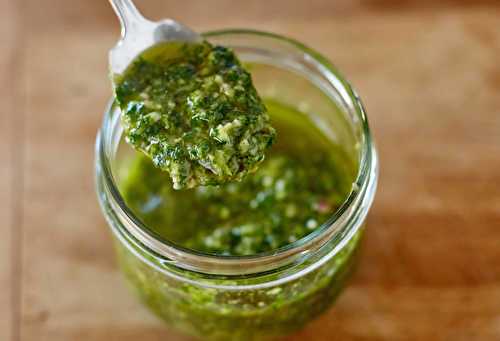 La recette facile de sauce Chimichurri (Cuisine d'Argentine!)