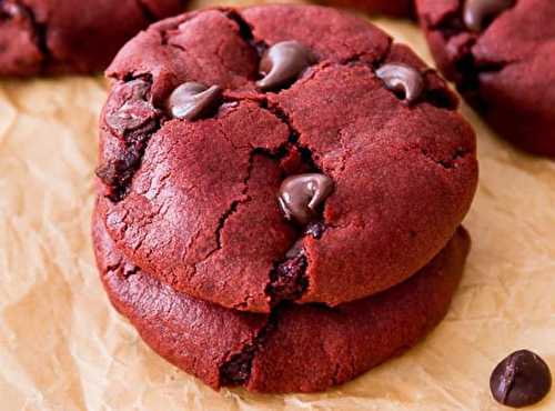 La recette facile des délicieux biscuits Red Velvet aux pépites de chocolat!