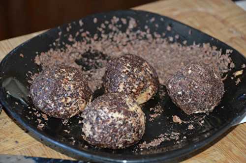 La recette parfaite de boules d'énergie au gâteau au fromage (3 ingrédients!)