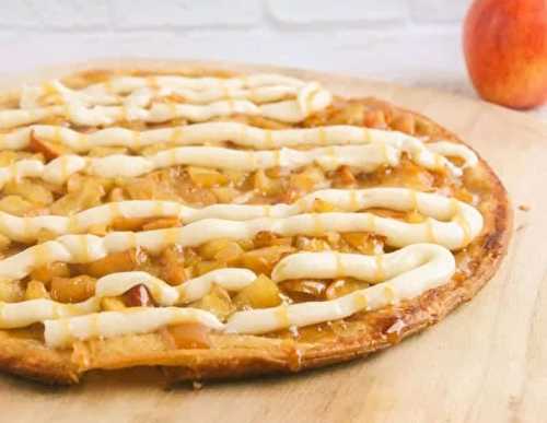 La recette parfaite de la pizza de tarte aux pommes!