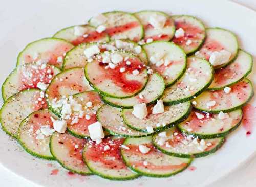 La recette parfaite de salade de courgettes au fromage feta!