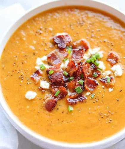 La recette parfaite de soupe de courge butternut rôti et bacon!