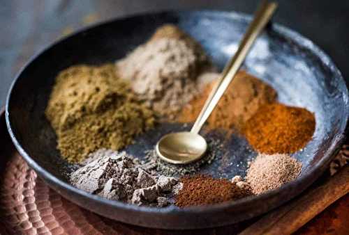 La recette pratique d'épices Garam Masala (Facile et économique!)