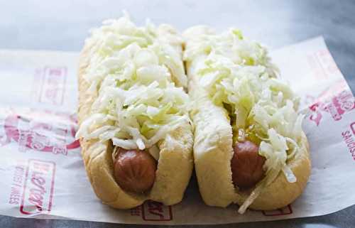 La recette secrète de salade de chou à hot dog (style La Belle Province)