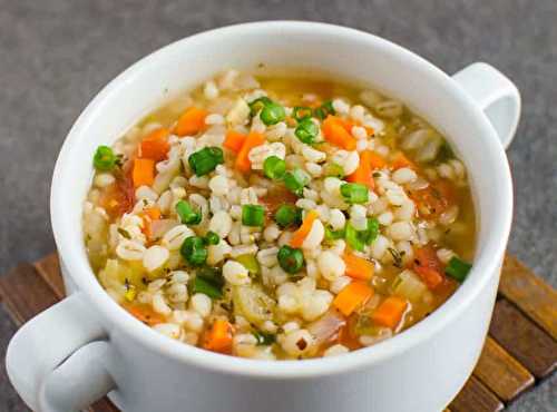 La recette super santé de soupe à l'orge très facile à faire!