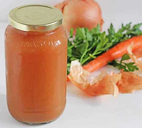 Le bouillon de légumes maison est facile à faire, santé et ajoute de la saveur!