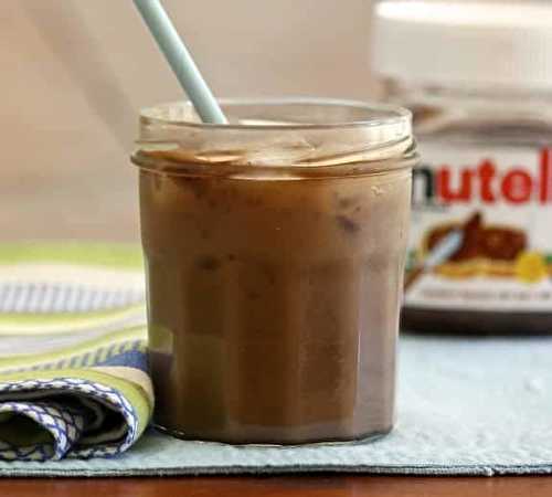 Le délicieux café latte glacé au Nutella!