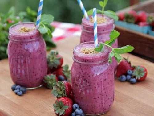 Le délicieux smoothie aux bleuets et aux fraises! (Santé et facile...)