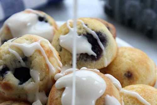 Les délicieuses petites boules de crêpes aux bleuets (Très facile à faire...)