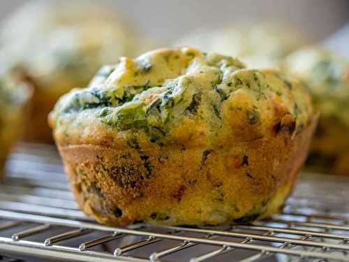 Les fabuleux muffins déjeuner aux épinards et fromage feta (Facile et rapide!)