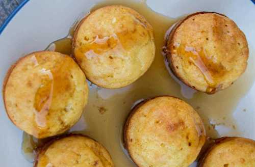 Les mini-muffins aux crêpes arrosés de sirop d'érable (Un déjeuner parfait!)