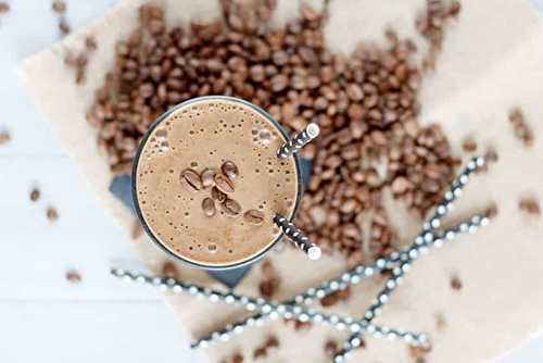Shake de protéines et café glacé dans le même breuvage parfait des sportifs!