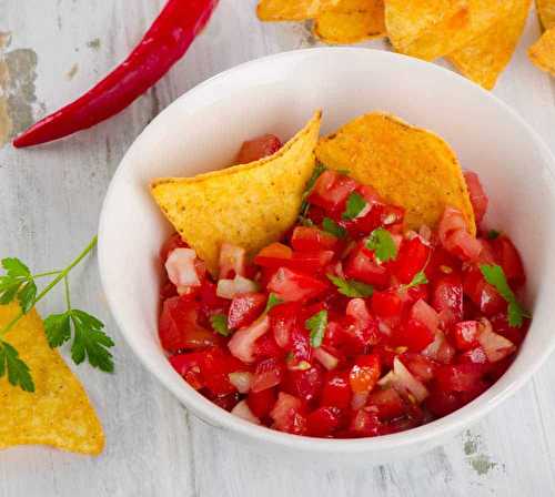 Une délicieuse recette de salsa maison (très facile à faire!)