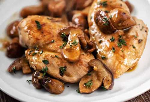 Une délicieux repas de poulet et champignon à la mijoteuse!