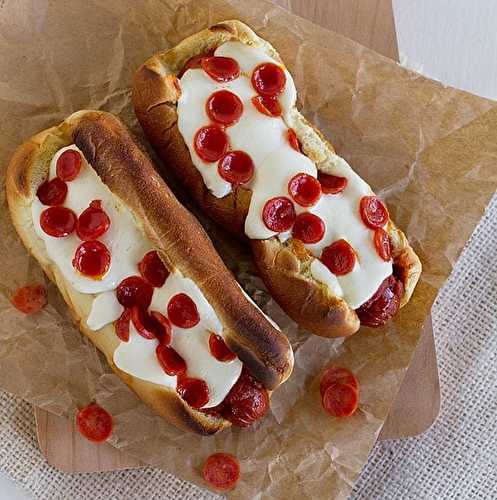 Une recette de hot dog de pizza facile et délicieuse!