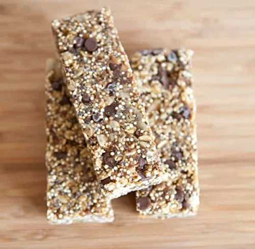 Une recette facile de barres tendres énergétiques (Quinoa et Granola)