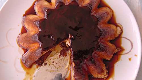 Gâteau flan aux pommes et pépites de caramel