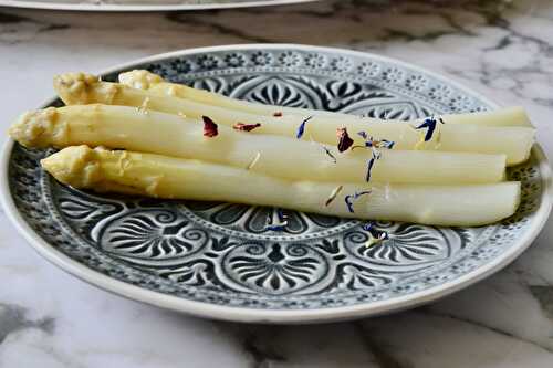 Les asperges blanches primeur