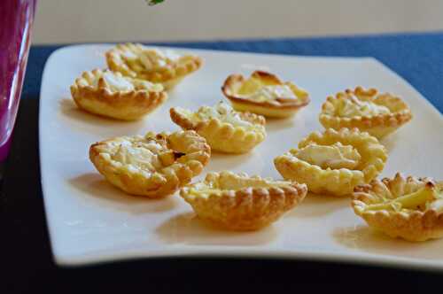 Mini tartelettes pommes, chèvre, miel