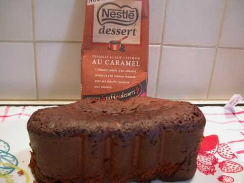 Cake au chocolat au lait au caramel