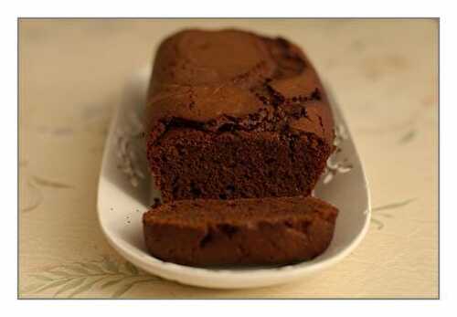 Cake au chocolat fondant - Les Mets de Rosy
