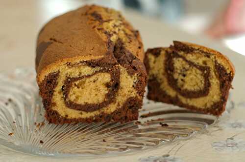 Cake marbré au chocolat et à la pâte de spéculoos