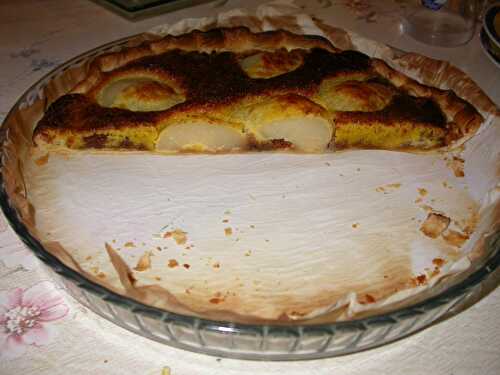 Tarte aux poires à la créme d'amandes et aux spéculoos