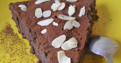 FONDANT CHOCOLAT NOIR ET AMANDES