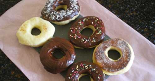 MES DONUTS CUITS AU FOUR