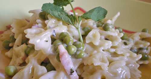 MINI FARFALLE AUX PETITS POIS ET BACON