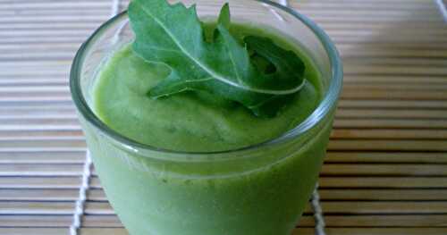 SOUPE FROIDE AVOCAT ROQUETTE ET CITRON