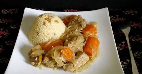 TAJINE DE VEAU AUX OIGNONS (MIEL ET ÉPICES DOUCES)