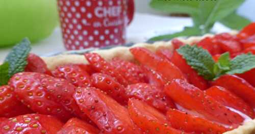 TARTE AUX FRAISES ET CRÈME DE PISTACHE AU MASCARPONE