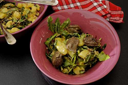 Salade sauvage aux pommes de terre et gésiers confits - Les Ordonnances Culinaires Des P'tits Loups