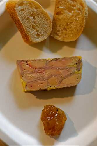 Terrine de foie gras poêlé