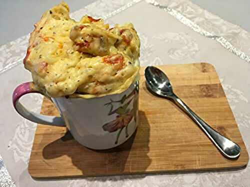 Mug cake au chèvre et chorizo