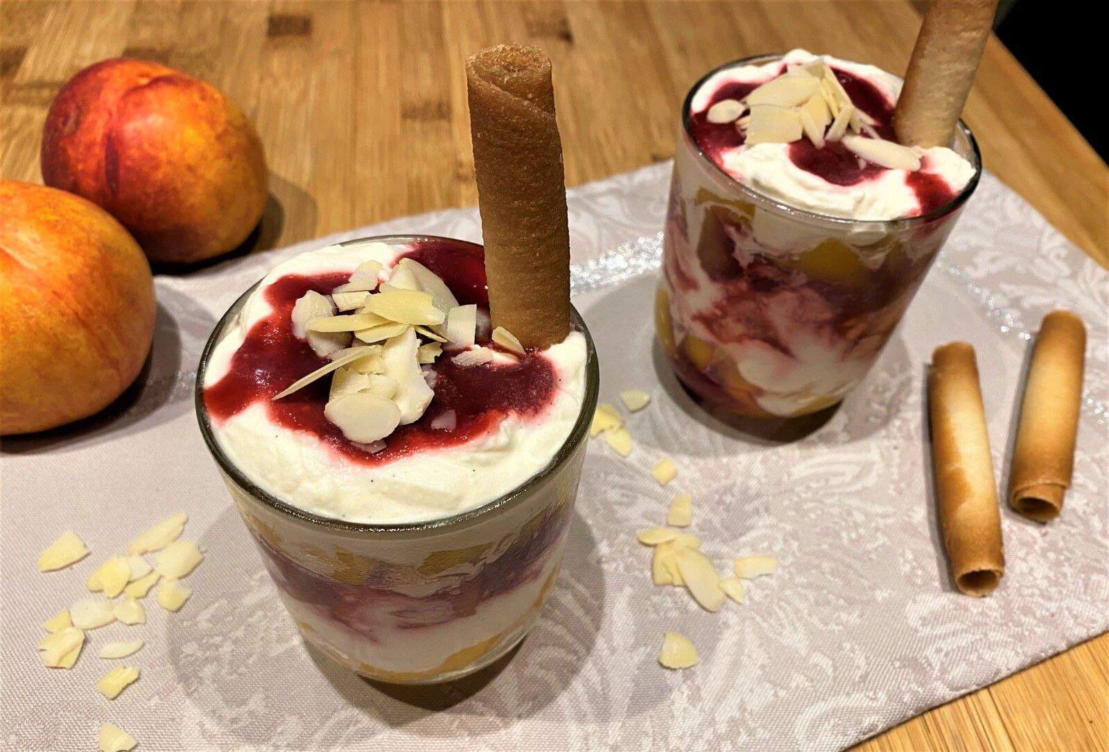 Verrine façon pêche melba