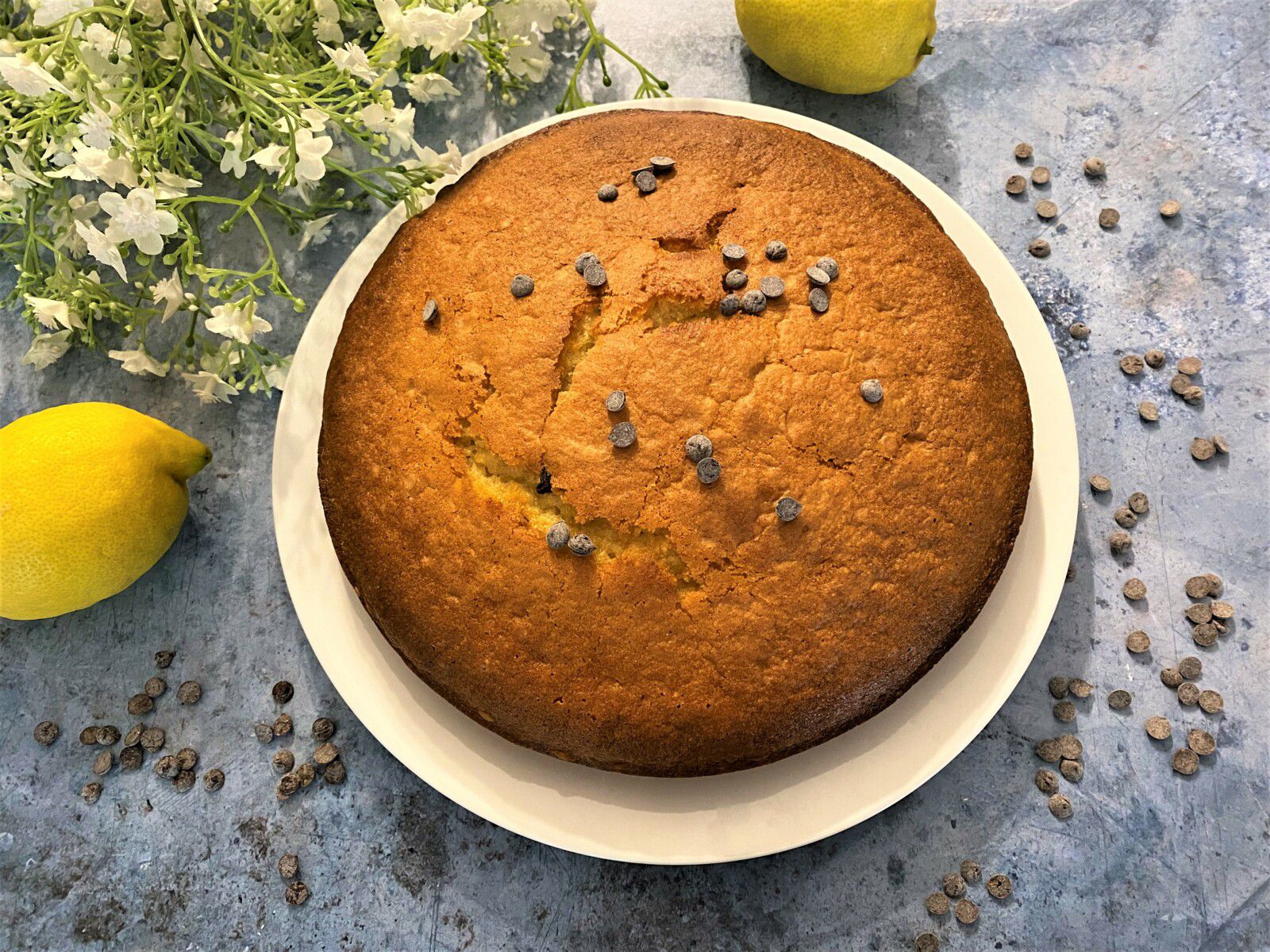 Gâteau au yaourt au citron et chocolat