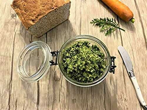 Pesto de fanes de carottes