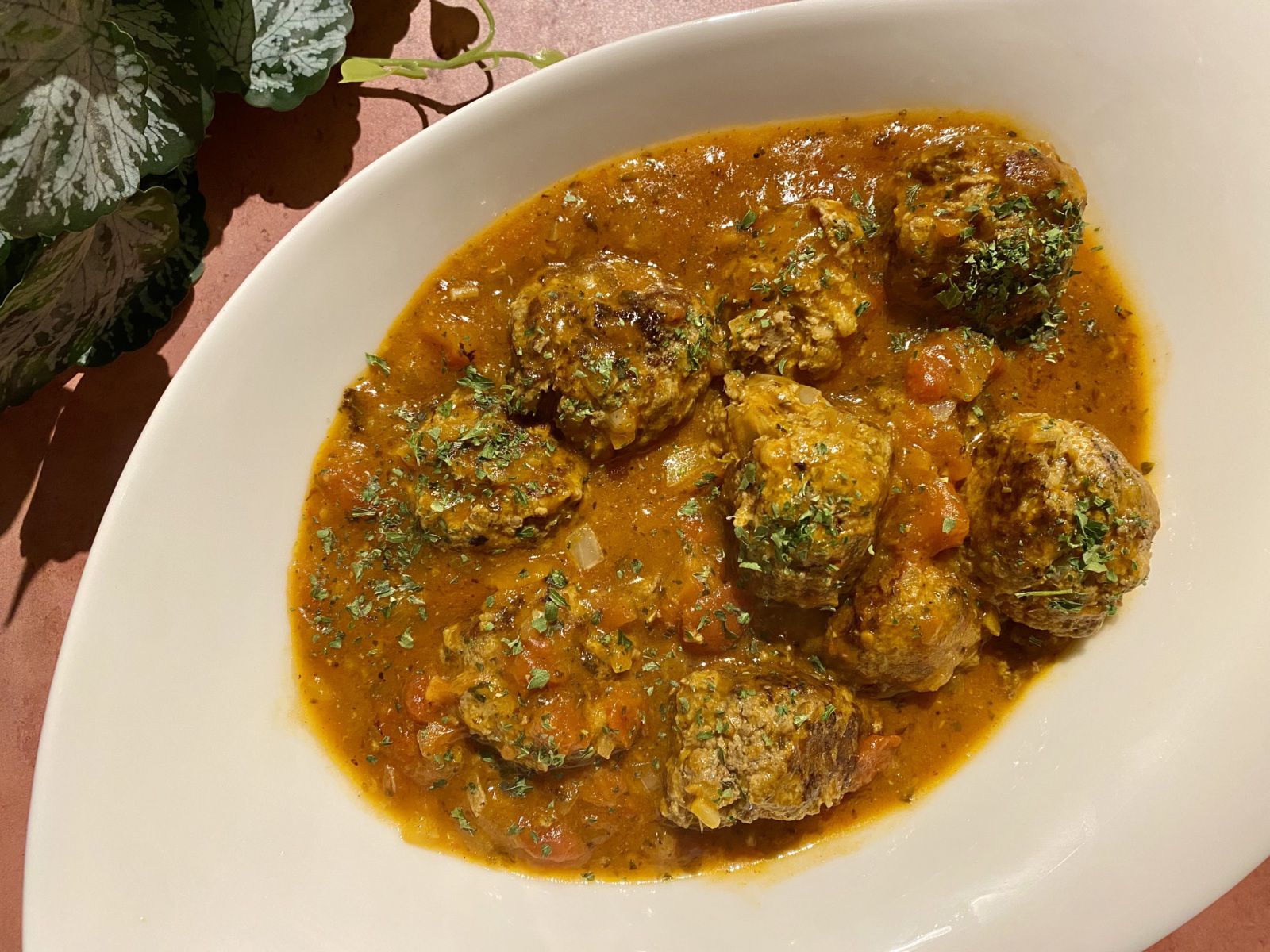 Boulettes de bœuf à la ricotta et à l’origan de Yotam Ottolenghi